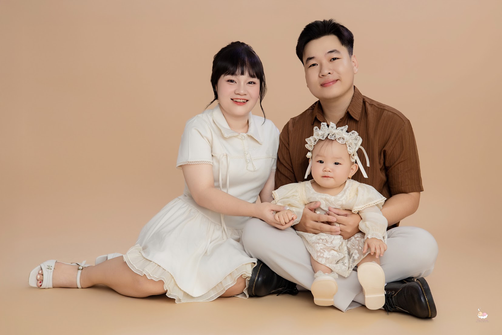 Ba mẹ cần chuẩn bị gì khi đưa bé đi chụp ảnh thôi nôi? Gợi ý từ studio dành cho ba mẹ