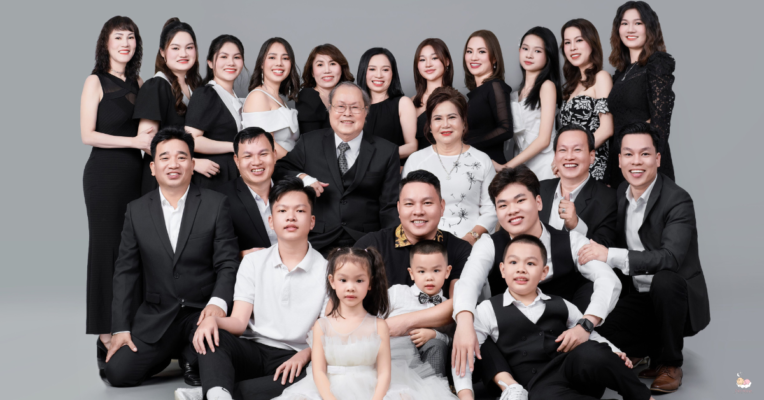 Chụp ảnh mừng thọ ở đâu Biên Hòa? Gợi ý Studio Uy Tín và Kinh Nghiệm Chuẩn Bị