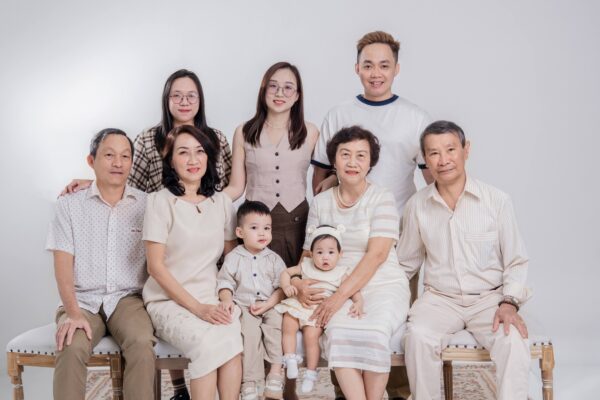 Chụp ảnh gia đình – 3 lý do thay vì chỉ selfie điện thoại