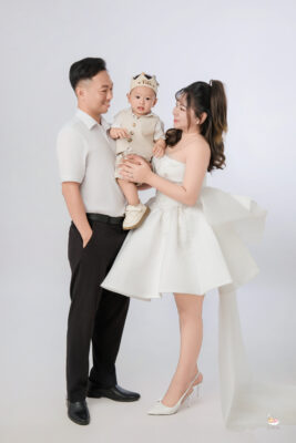 Gợi Ý Trang Phục Đẹp Khi Chụp Ảnh Gia Đình