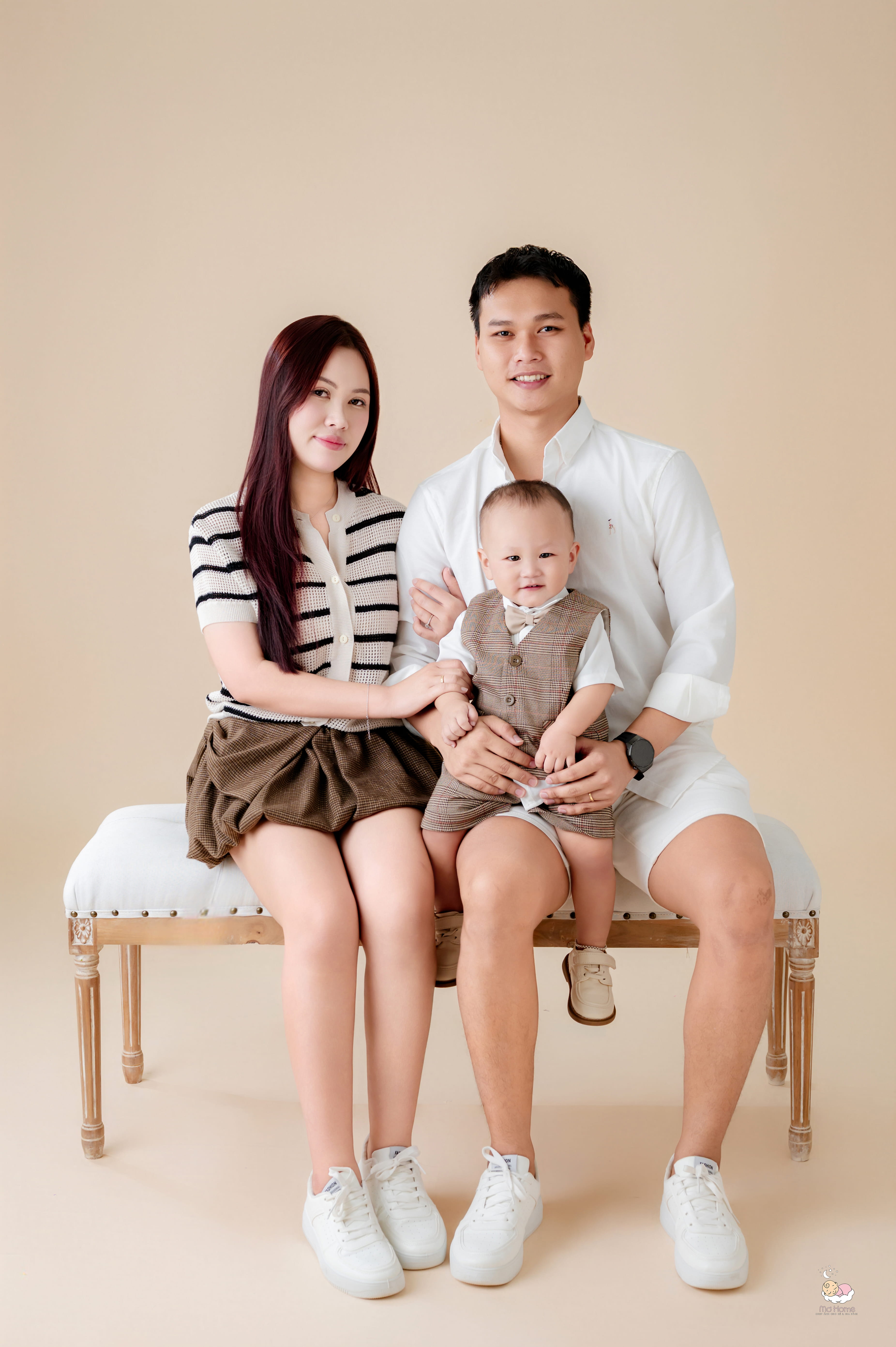 Chụp ảnh gia đình nhiều lần: Có nên không? Góc nhìn từ Mơ Home
